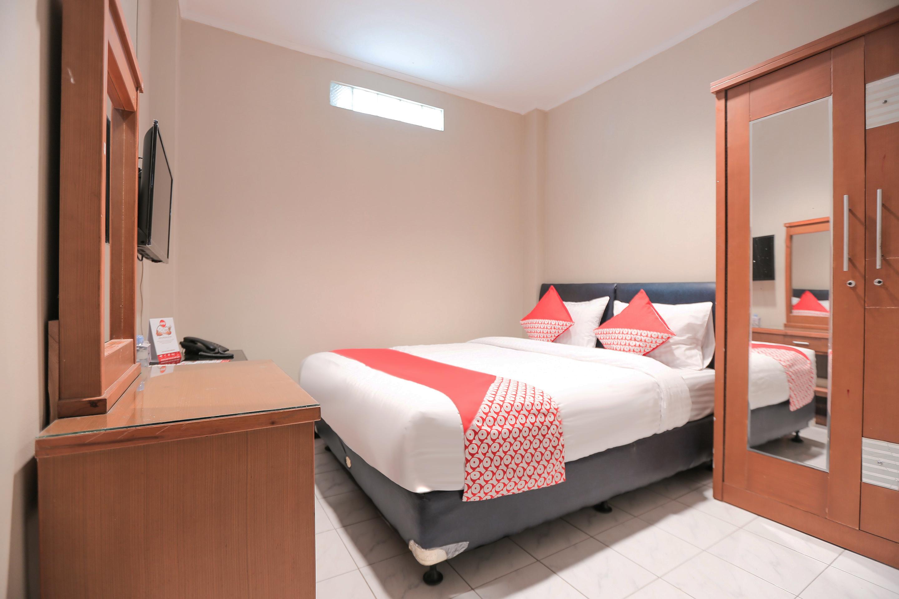 Oyo 117 Blueberry Homestay Джакарта Екстер'єр фото