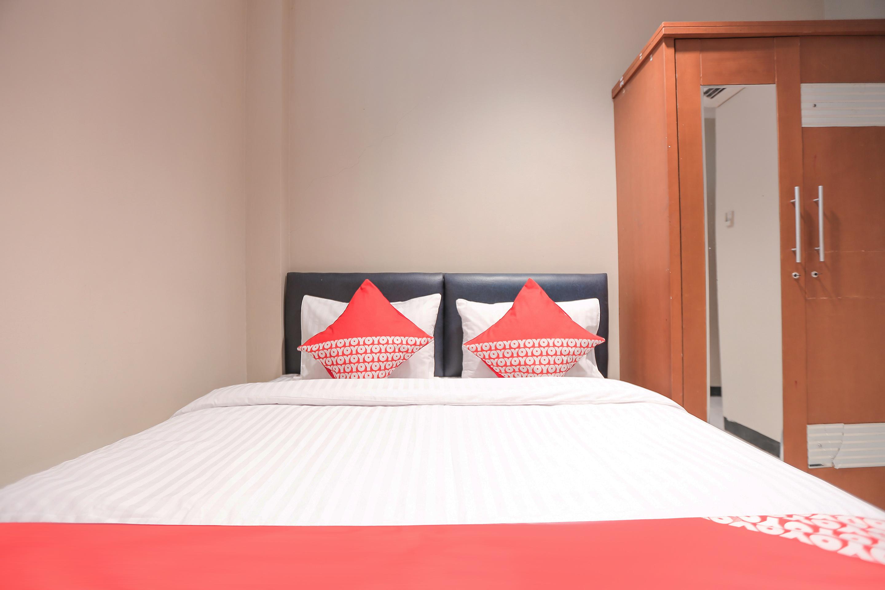 Oyo 117 Blueberry Homestay Джакарта Екстер'єр фото